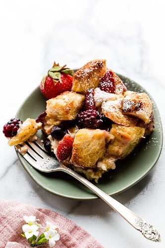 berry-cream-cheese-french-toast-casserole