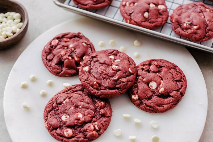 red-velvet-cake-mix-cookies-8-cfc5ab4520e64242ae018485c32f923d