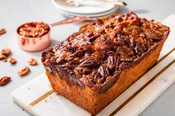 pecan-pie-pound-cake-delish-1538166858
