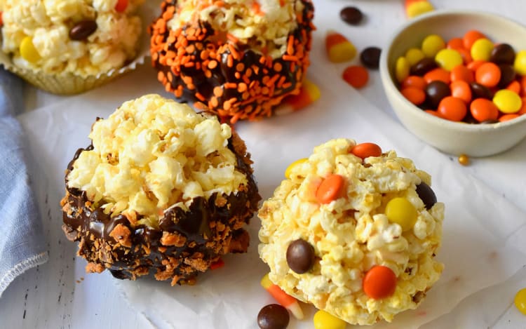halloween-popcorn-balls_ftr